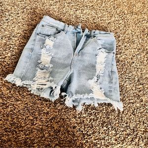 Almost famous ripped shorts